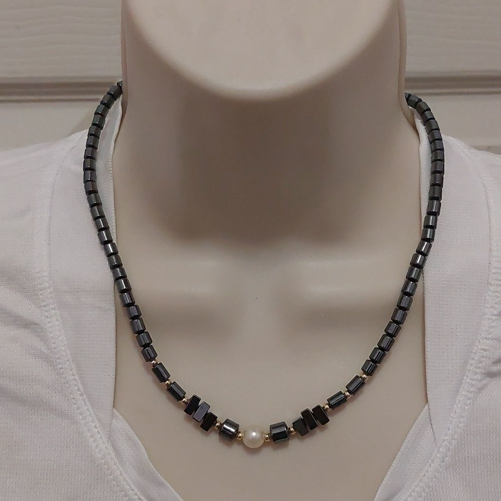 Black Hematite Beads With Faux Pearl Accent Necklace
